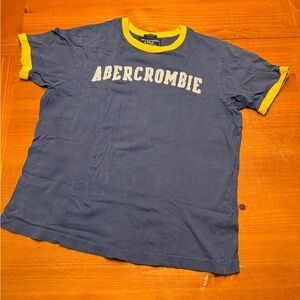 Vintage Abercrombie & Fitch Blue and Yellow Short Sleeve Tee